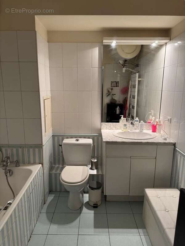 Appartement à PARIS-15E