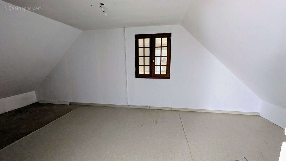 MAISON 4 chambres voire plus avec GRAND GARAGE - photo 13