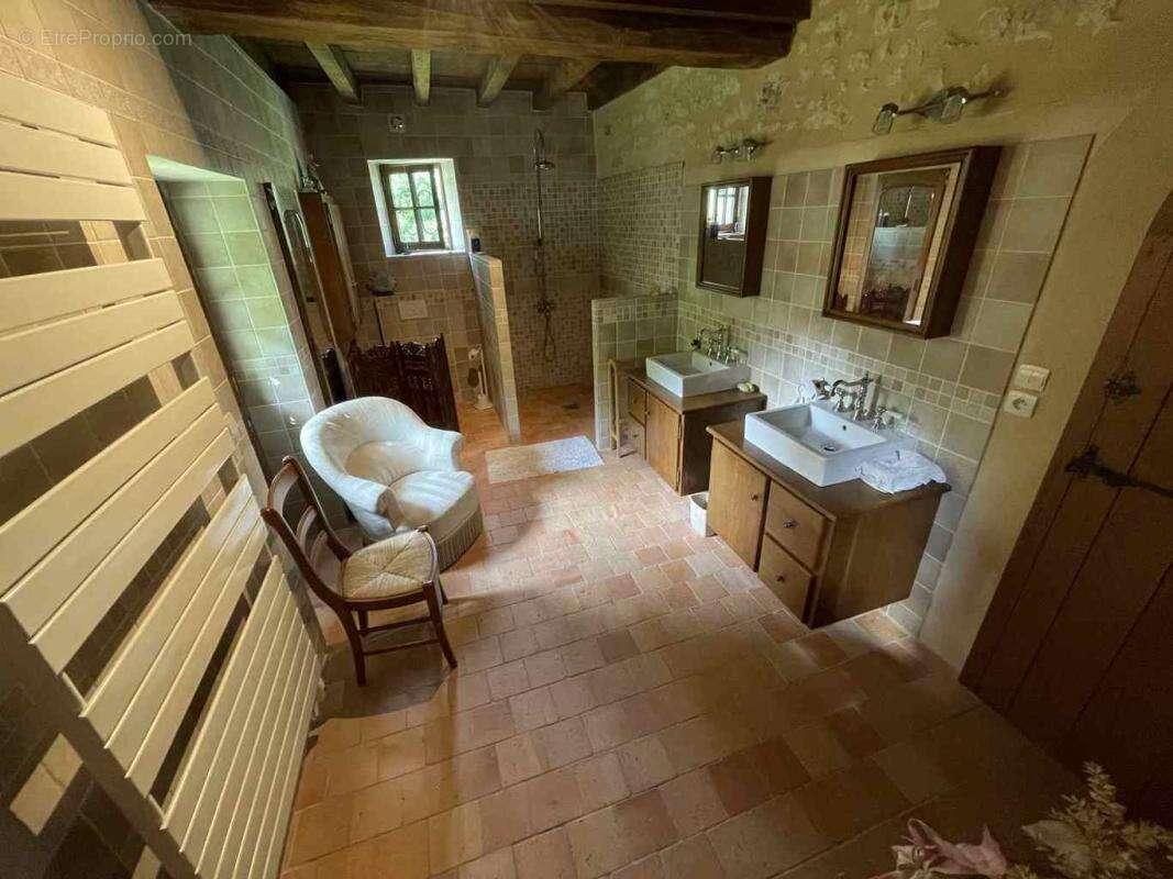 Maison à BELLAVILLIERS