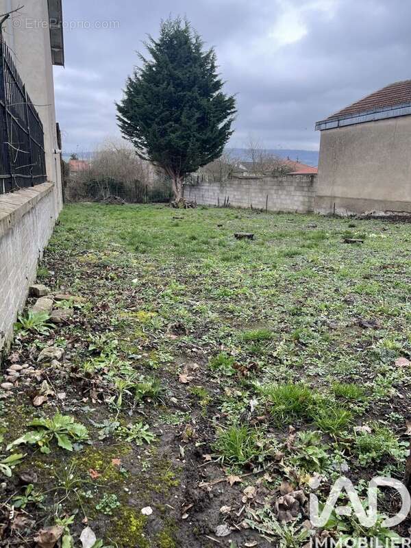 Photo 2 - Terrain à PONT-A-MOUSSON