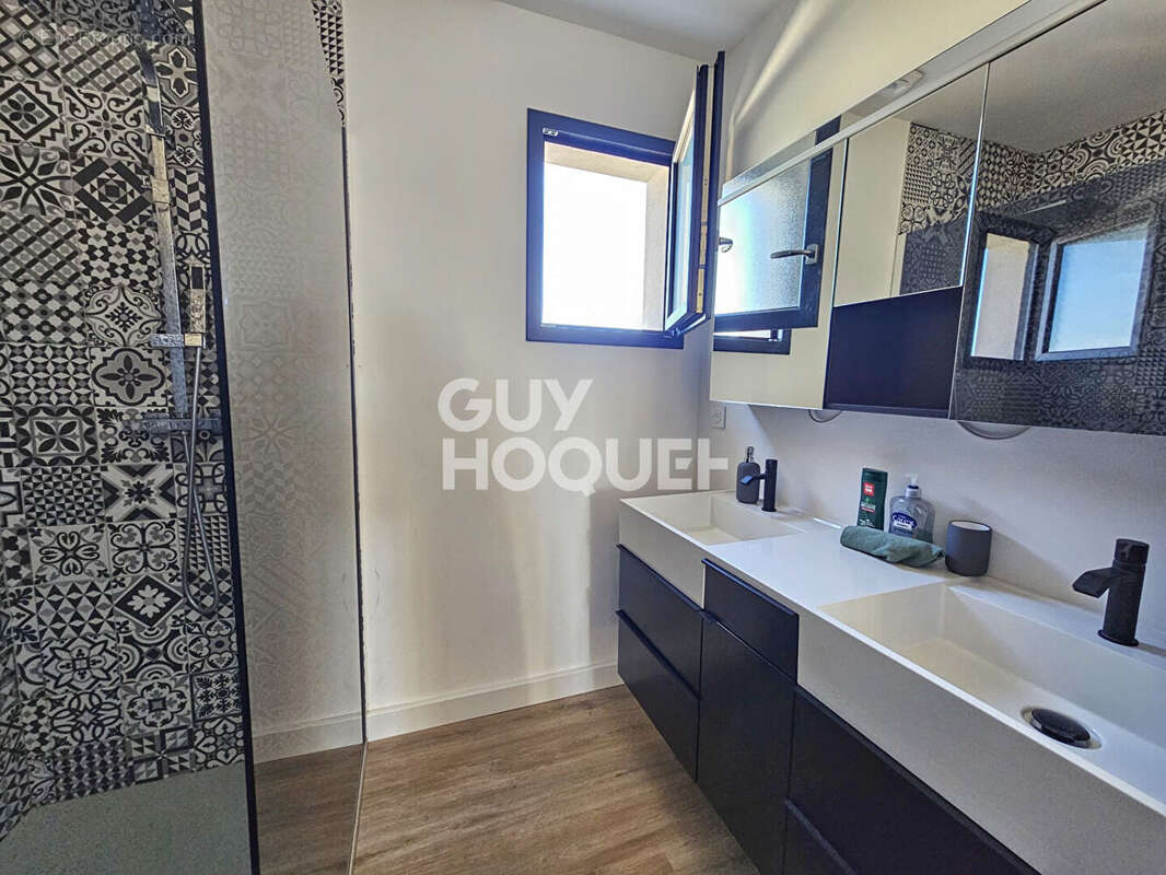 À vendre - Maison contemporaine de 2025 à Olonzac - photo 14