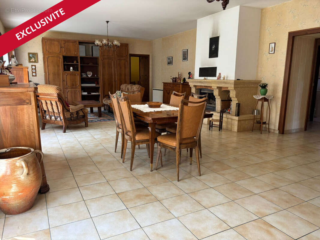 Maison 273m² à lizant - photo 7