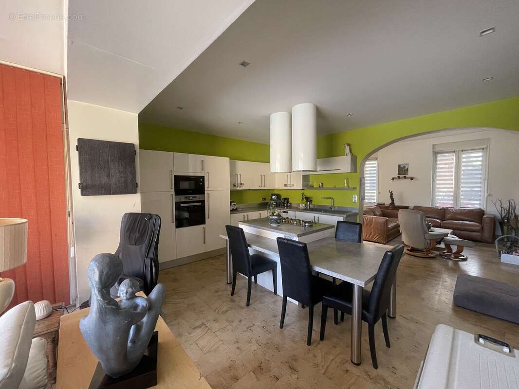 Maison 190 m² à Charleville-Mezieres  - photo 51