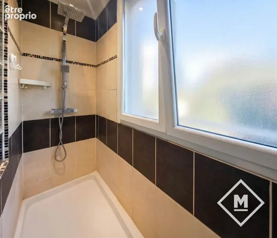 Lumineux 2 pièces Marseille 12ème, quartier Beaumont, 137000€ - photo 9