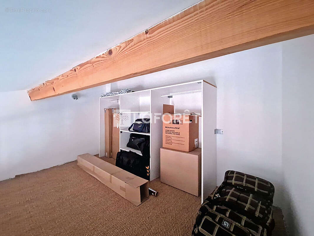 Maison à PEZILLA-LA-RIVIERE