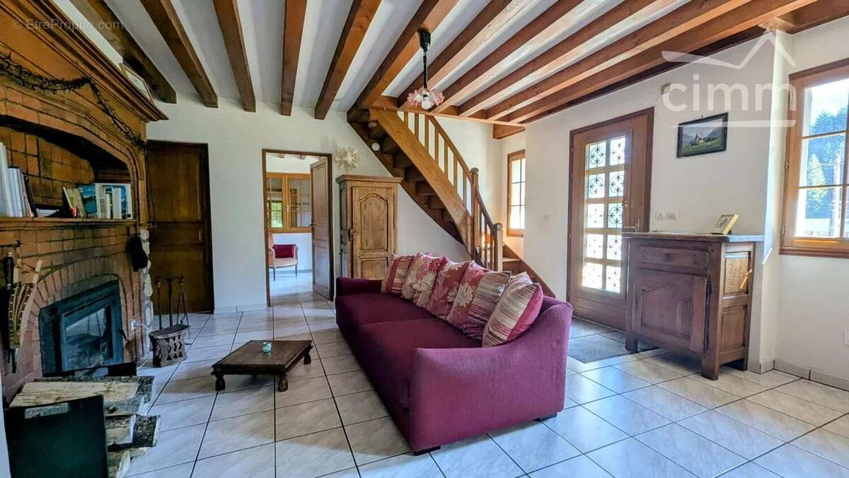 Maison à SAINT-PIERRE-DE-CHARTREUSE