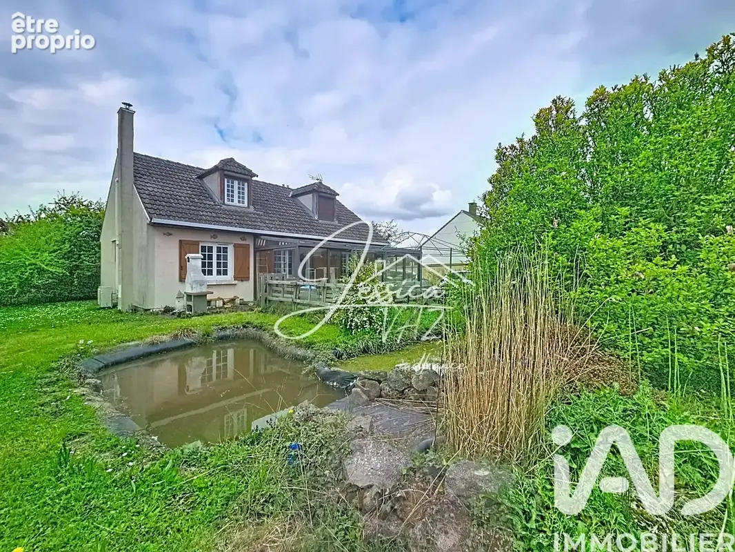 Photo 1 - Maison à LE PLESSIS-BELLEVILLE