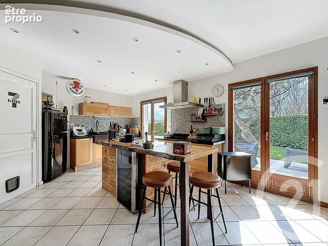Maison 6 pièces 157 m² à vendre à Thyez (74300) - photo 5