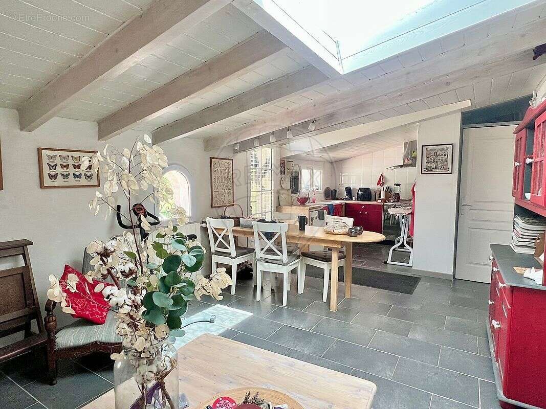 Maison à ETAULES