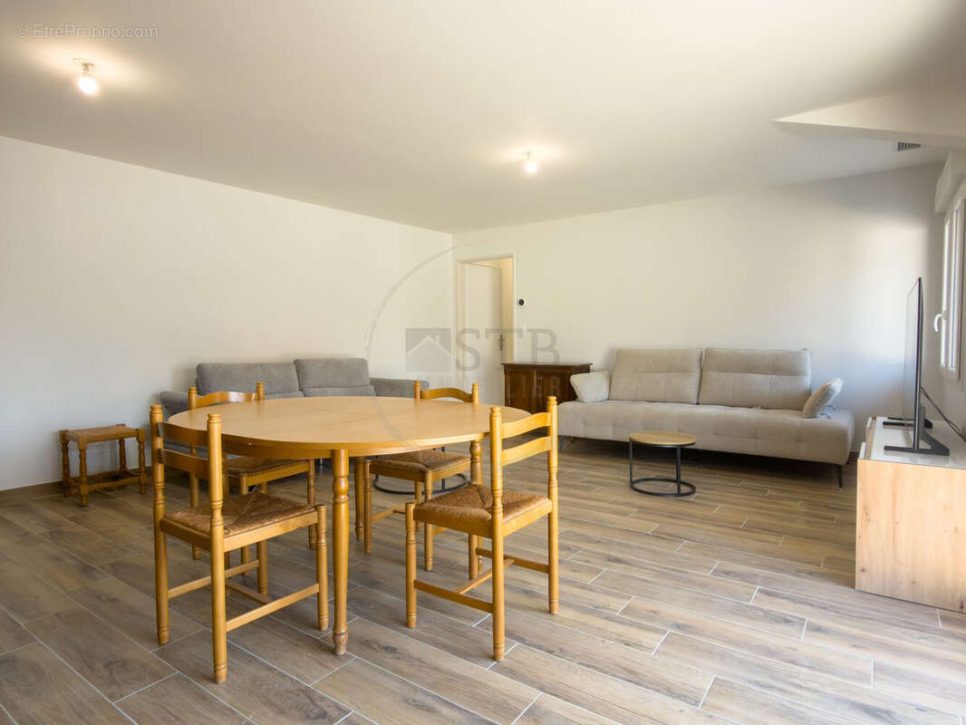 Maison 67 m² à Le Pouzin  - photo 2