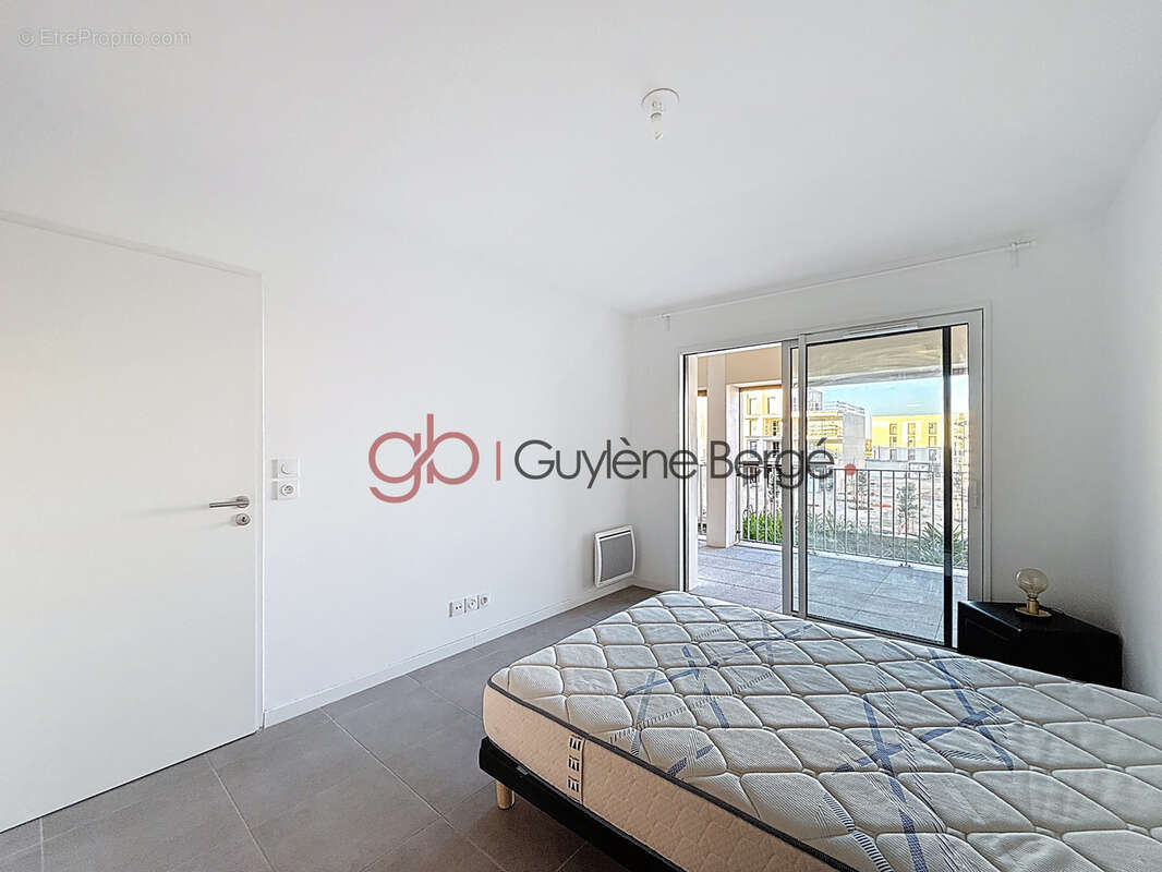 Appartement à MAUGUIO
