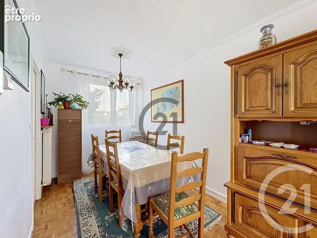 Maison 108 m² à Pontault-Combault  - photo 4