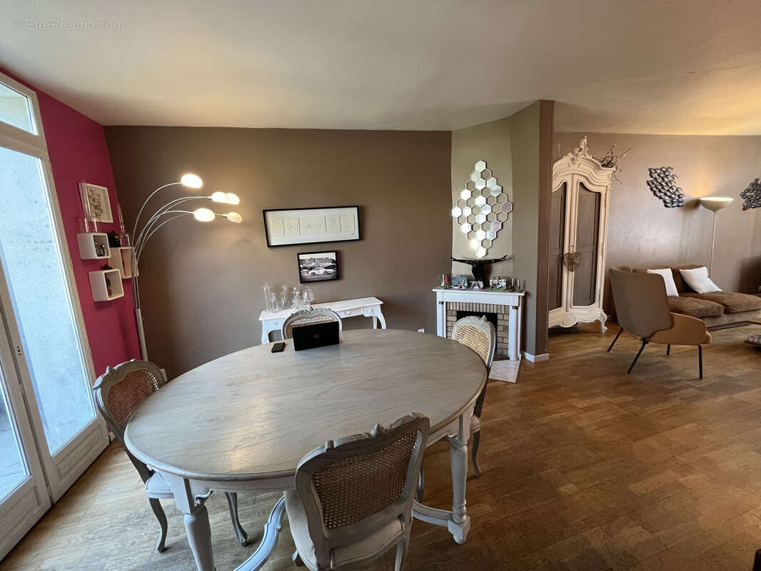 Maison à PONT-SAINTE-MAXENCE