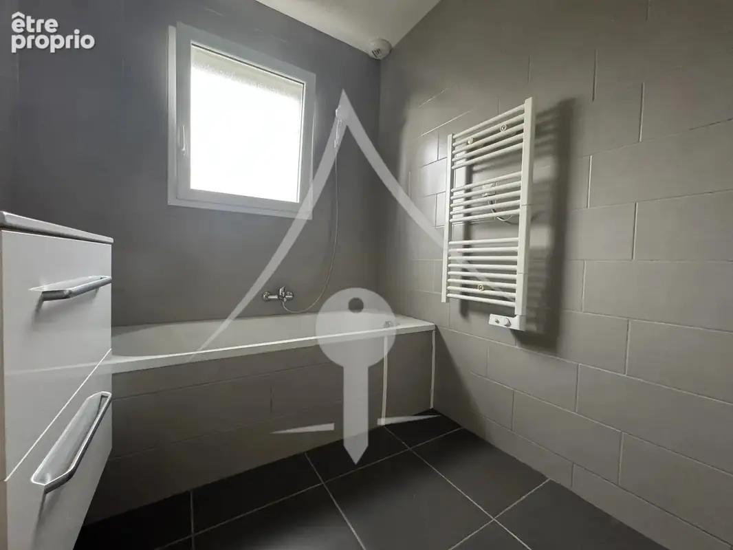 Maison contemporaine t5 – 4 chambres, suite parentale et terrasse couverte - photo 12