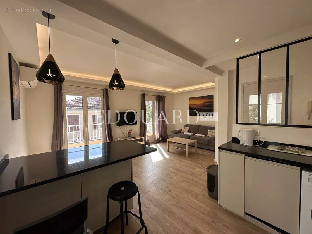 Appartement à ROQUEBRUNE-CAP-MARTIN