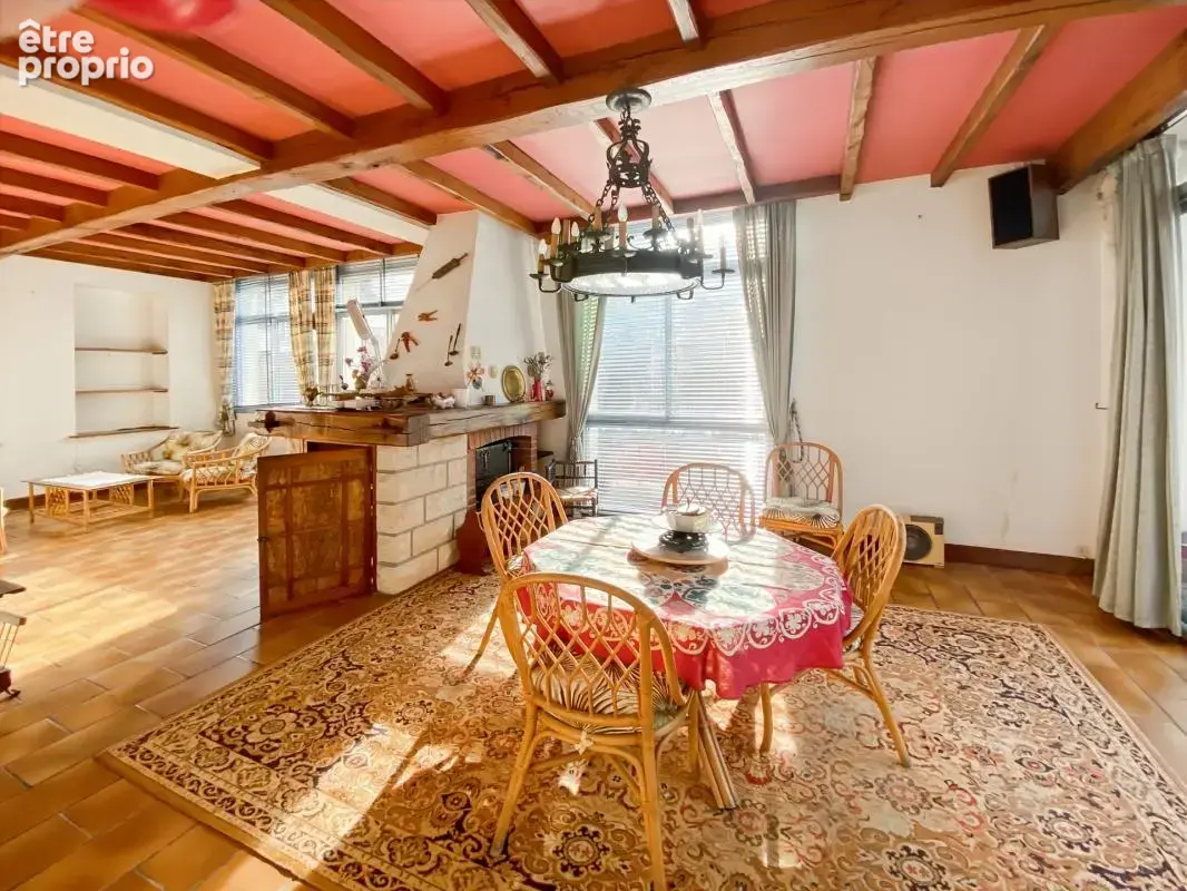 Maison à vendre 7 pièces  (281m²) MARLE (02) - photo 3