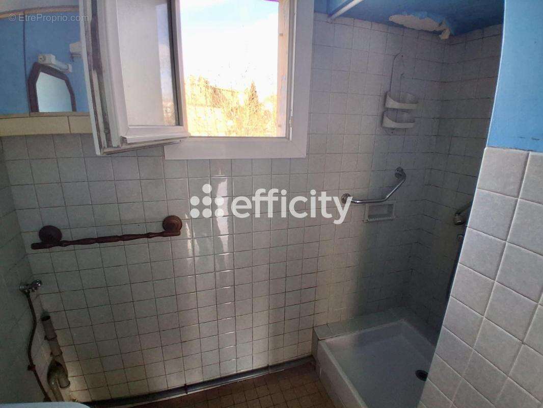 Appartement à MARSEILLE-15E