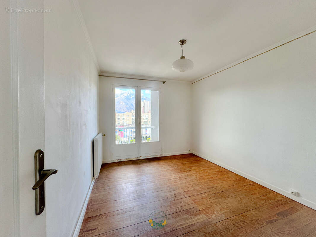 Photo 8 - Appartement à EYBENS