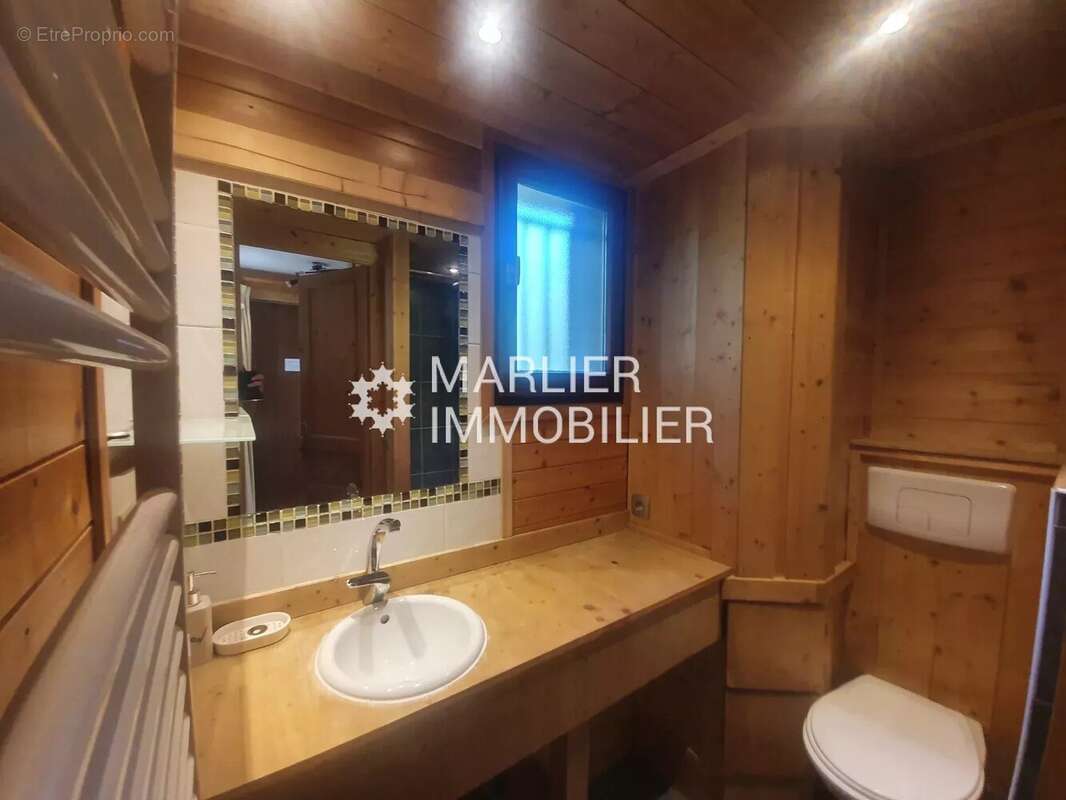 Appartement à DEMI-QUARTIER