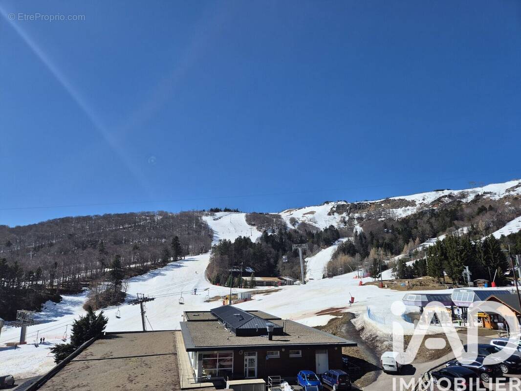 Photo 1 - Appartement à BESSE-ET-SAINT-ANASTAISE