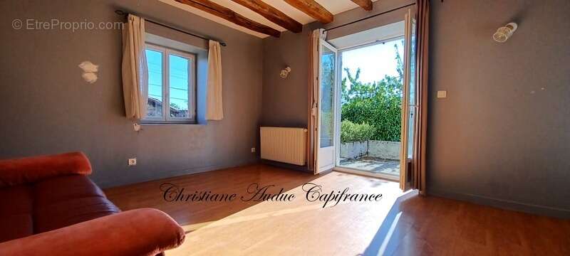 Maison à vendre 4 pièces 93 m² proche de CHAROLLES sur parcelle de terrain de 1970 m² - photo 8