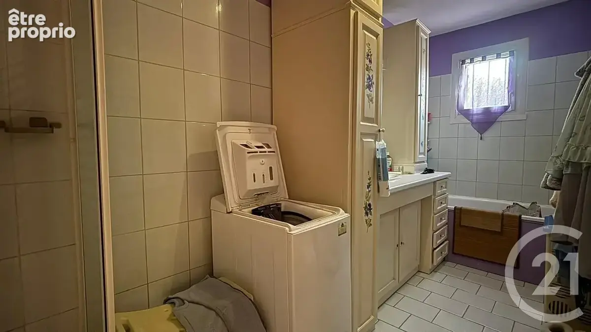Maison 109 m² à Ivry-La-Bataille  - photo 6