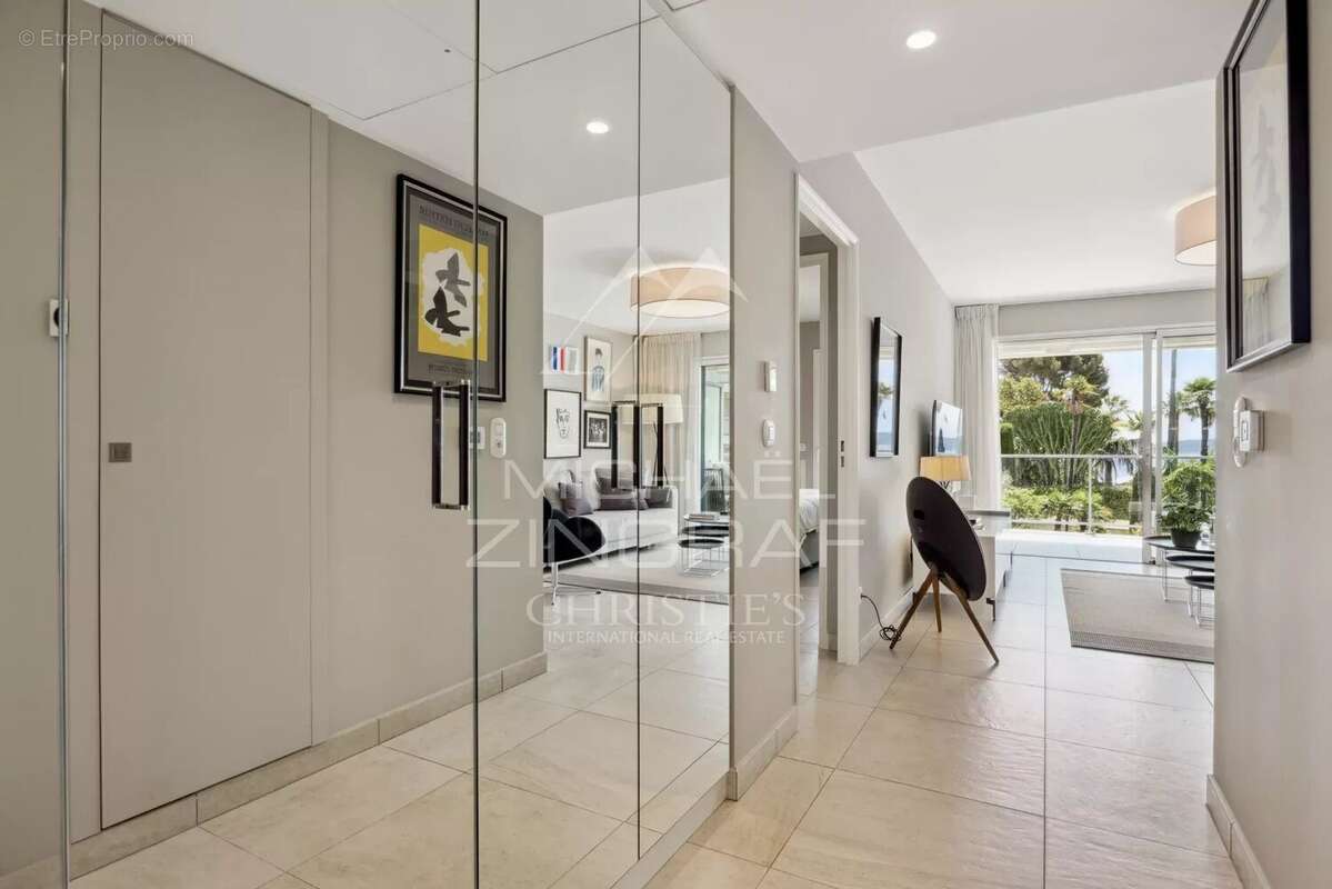 Appartement à CANNES