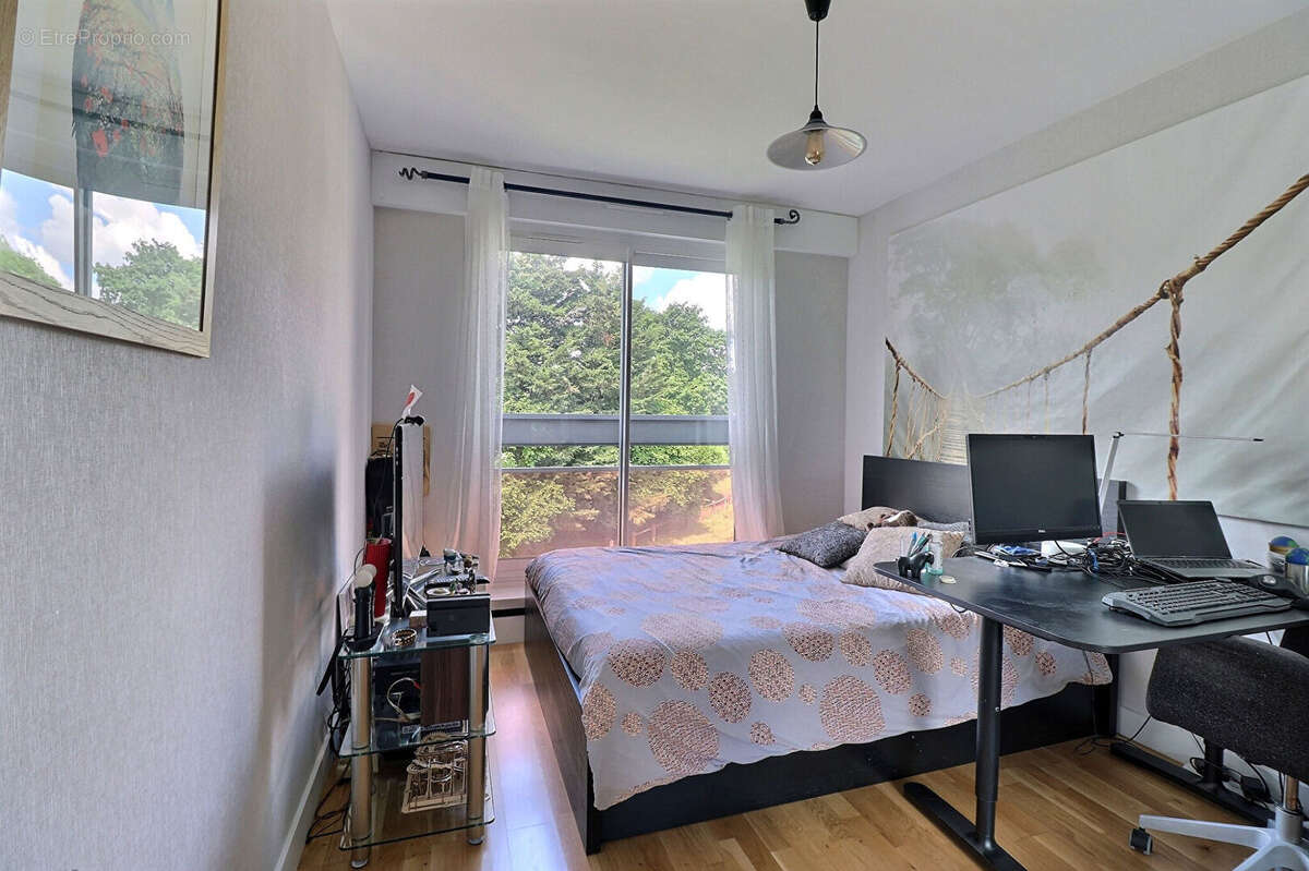 Appartement à MAREIL-MARLY