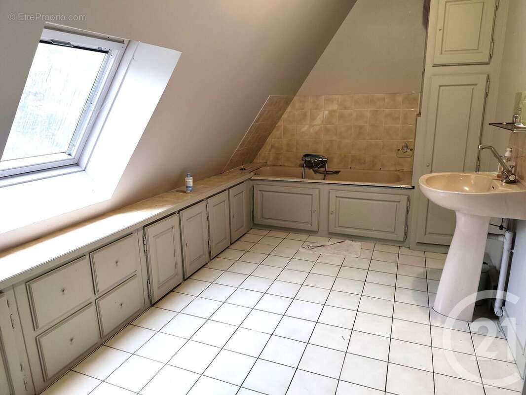 Maison à BEAUMONT-LE-ROGER