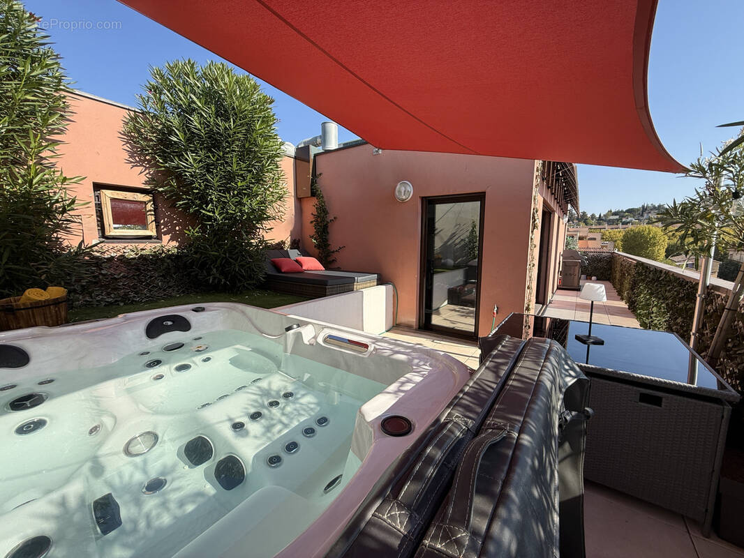 Appartement à MONTELIMAR