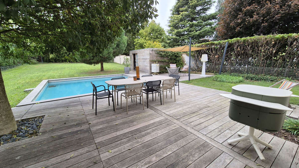 Maison à VILLETTE-D&#039;ANTHON