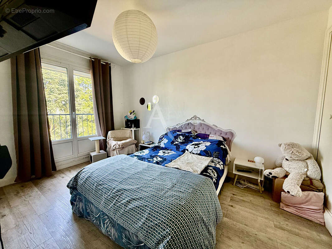 Appartement à LUCE