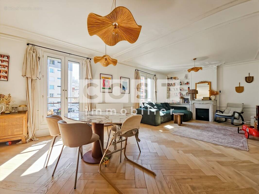 Appartement à ASNIERES-SUR-SEINE