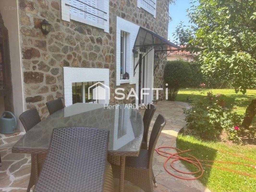 Photo 1 - Maison à LIMOGES