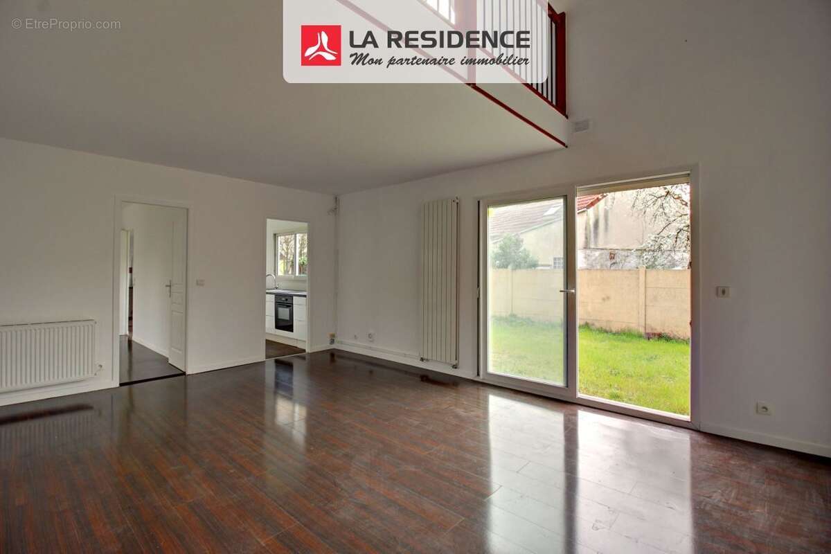 Maison à CONFLANS-SAINTE-HONORINE