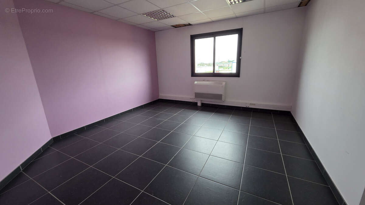 Commerce à BOURG-LES-VALENCE