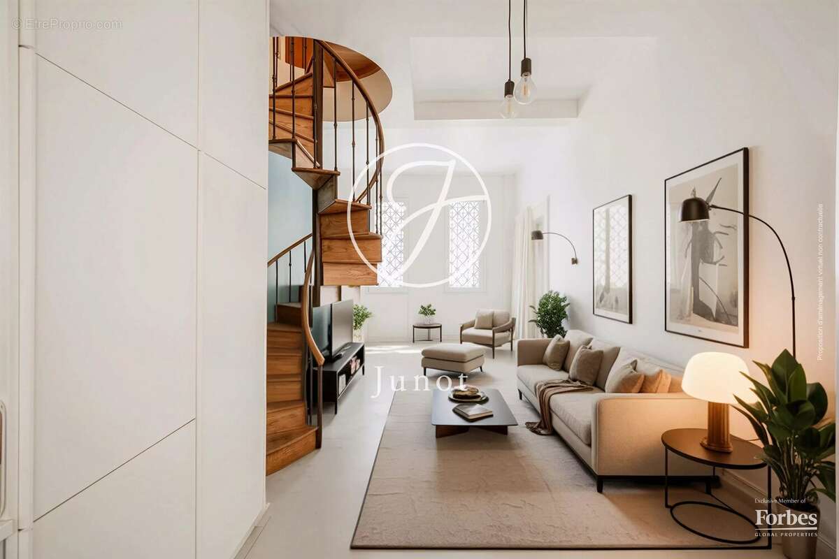 Appartement à PARIS-7E