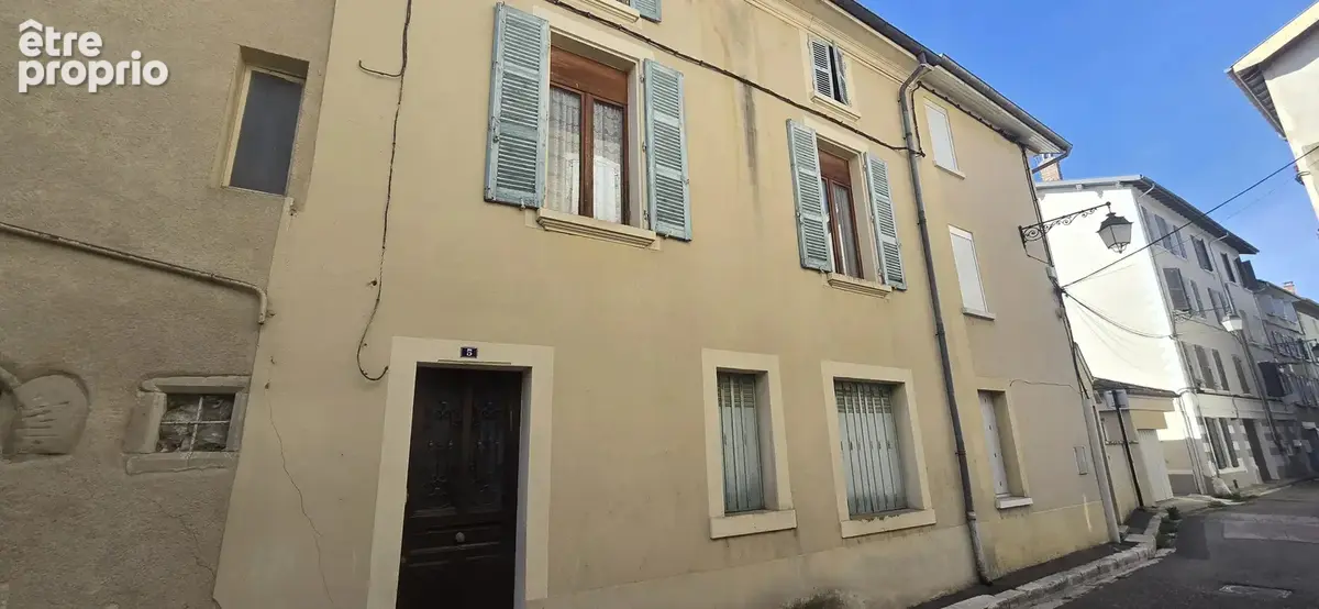 Immeuble a restaurer - photo 4