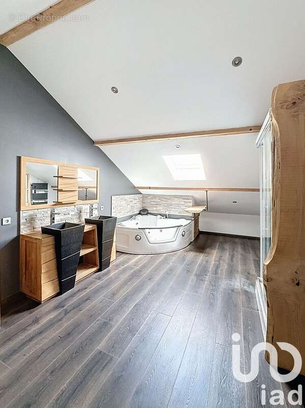 Photo 8 - Maison à CHATILLON-EN-MICHAILLE