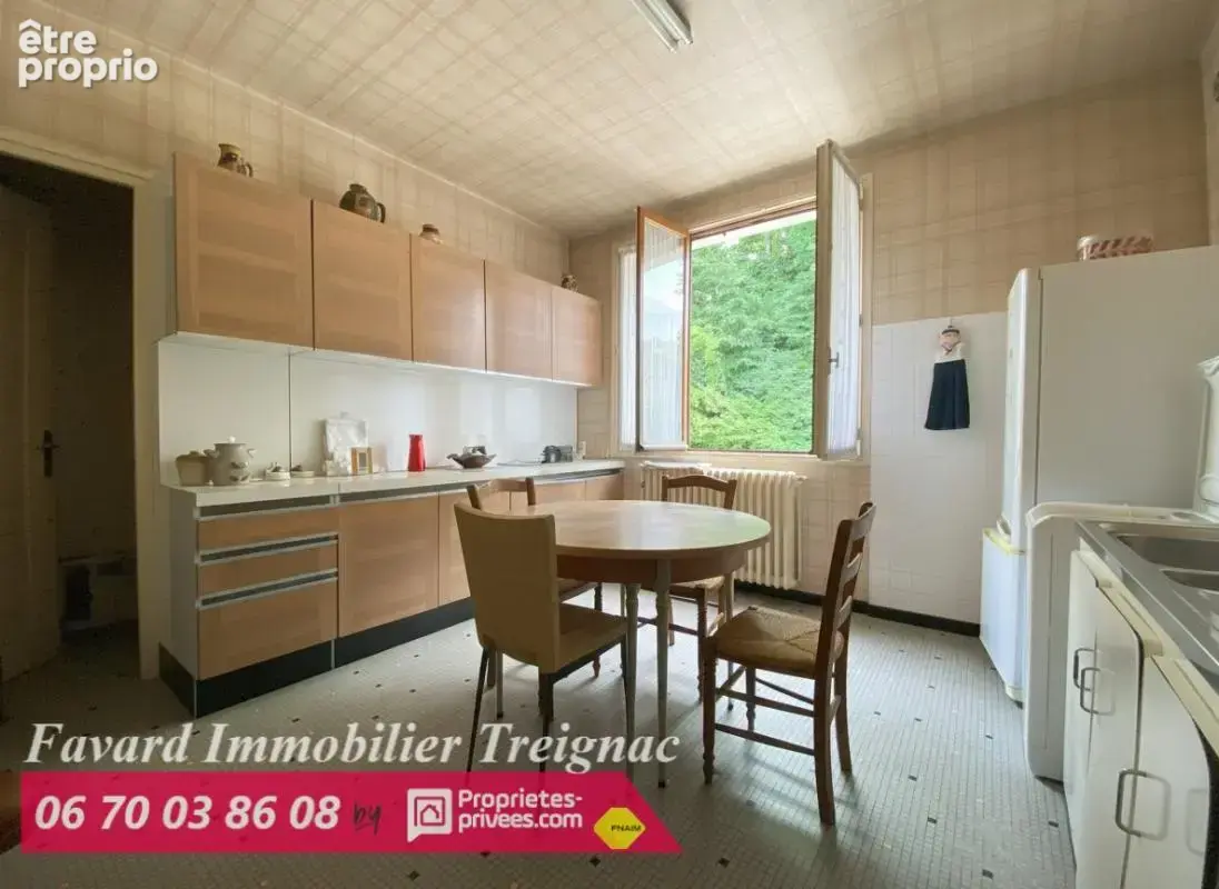 Maison  de 132 m²  4 chambres et  atelier 180 m²  + Jardin   TREIGNAC - photo 5