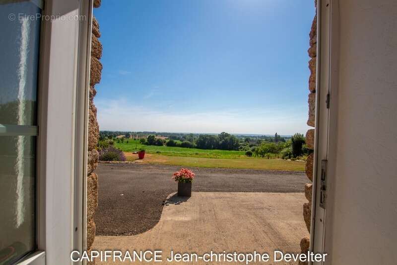 Maison à vendre 3 chambres proche de GORRON (53) sur terrain de 7500 m2 - photo 8