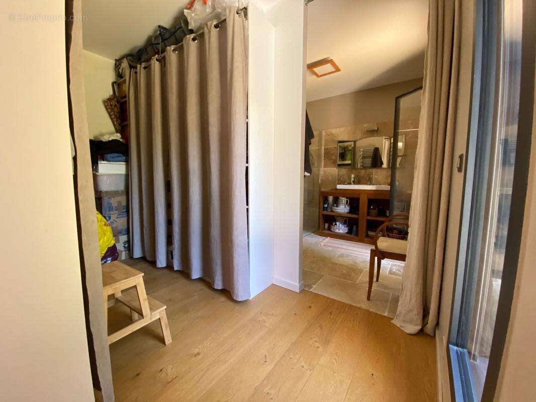 Villa COUP DE COEUR de 2015 de 130 m² avec Piscine couloir de 13x3 sur 2281 m² de Terrain divisible - photo 29