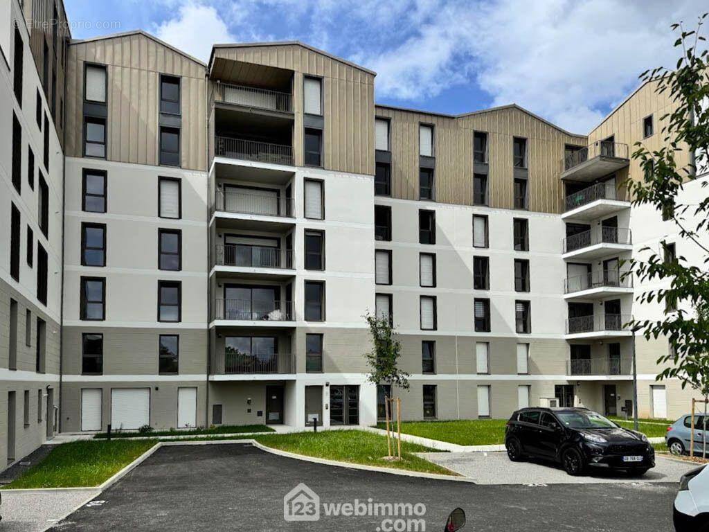 Appartement de 104m² construit en 2024. - Appartement à CHOLET