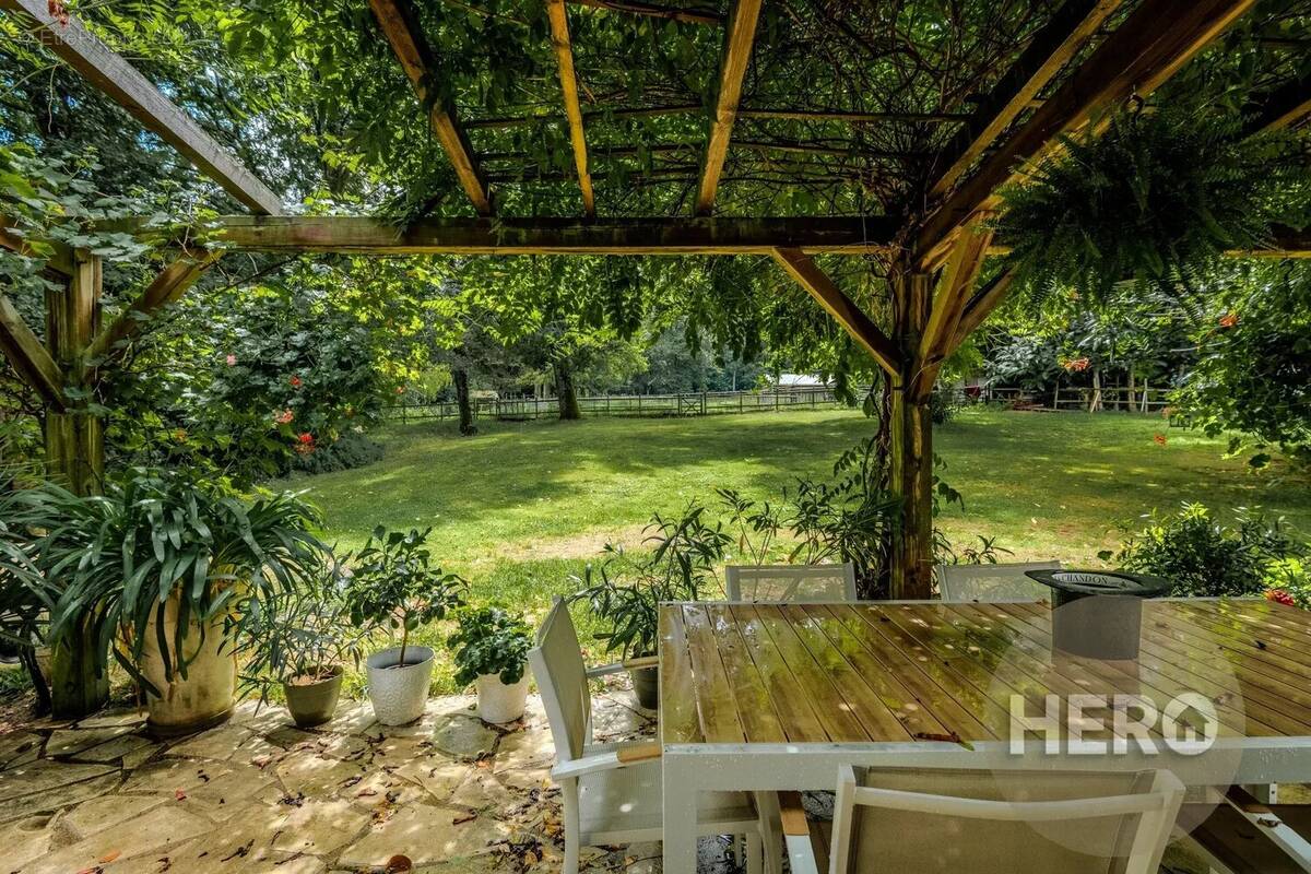 Maison à JOUARS-PONTCHARTRAIN