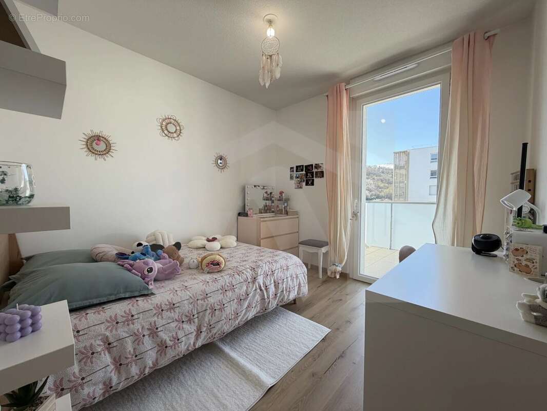 Appartement à ECHIROLLES