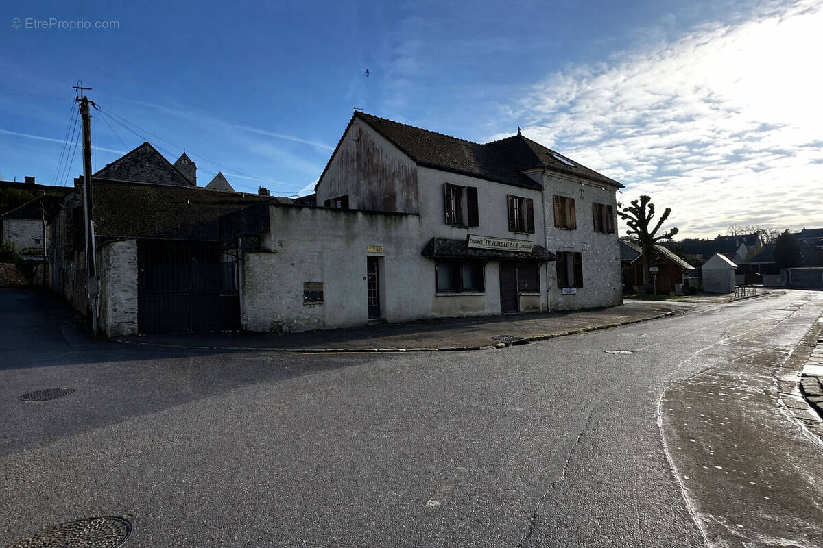Appartement à JUMEAUVILLE