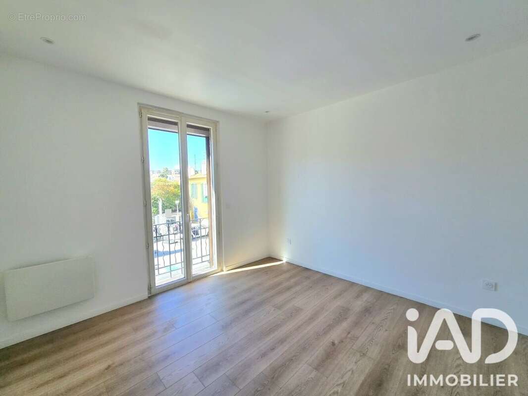 Appartement 52 m² à Antibes  - photo 4