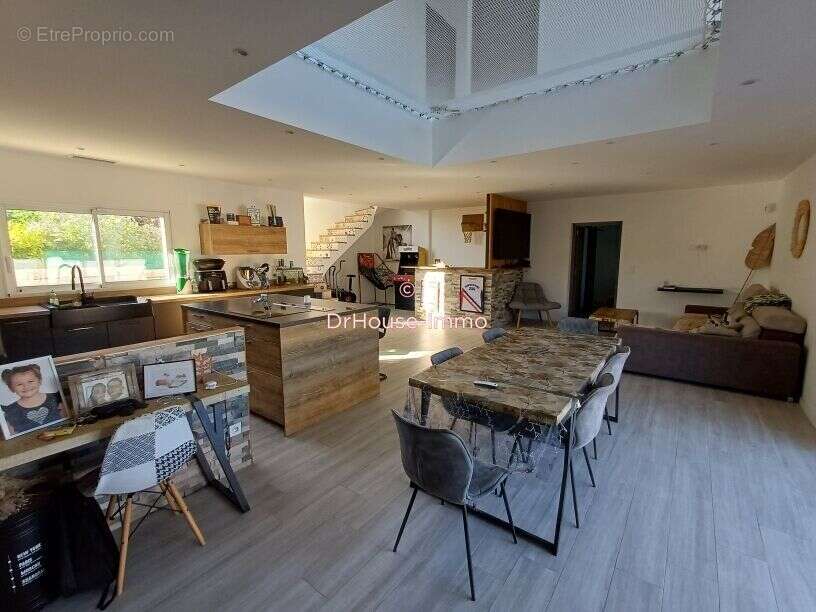 Maison 160 m² à Pinet  - photo 5