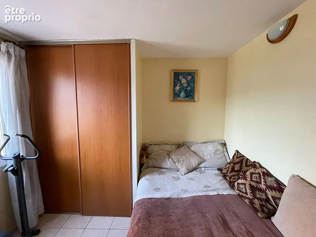 Bordeaux Chartrons - Appartement  T4 (possibilité T5) de 82 m² - photo 9