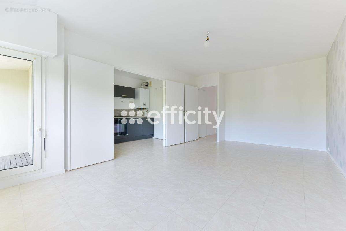 Appartement à REZE